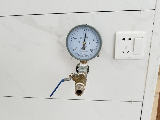 How to find the precise location of water leaks in water pipes? 