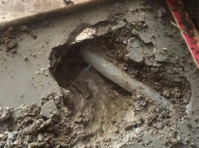 Concealed water pipe leakage how to do