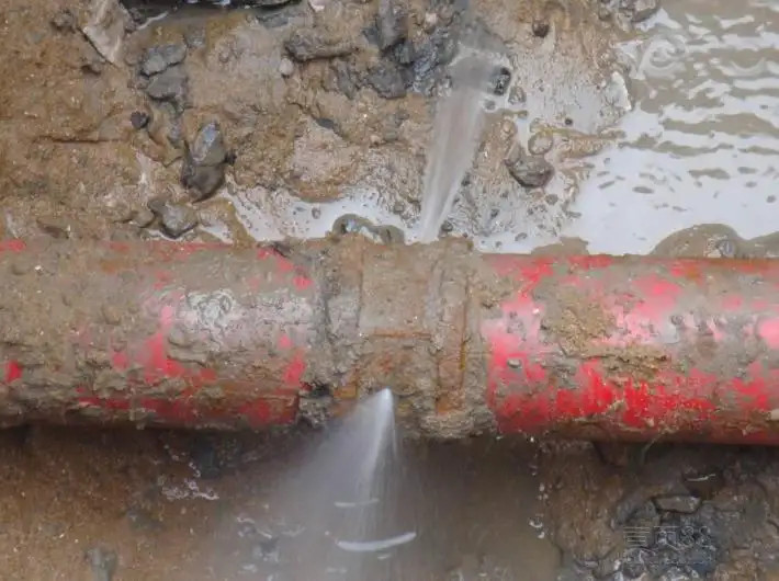 4 causes of pipe leaks 
