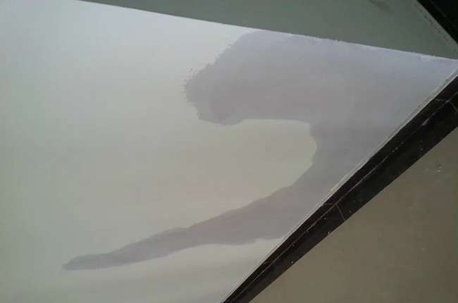 How to fix a leaky ceiling