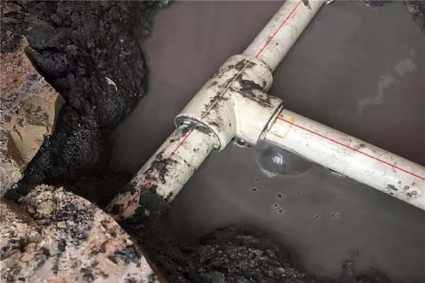 How to check and repair water leaks in walls or underground pipes